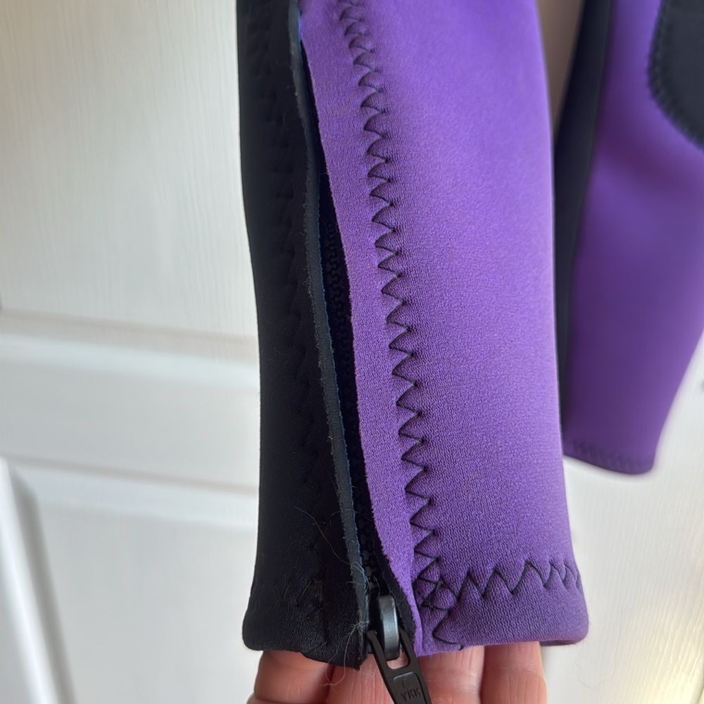 Body glove wetsuit juniors 4x (10) - Picture 3 of 13